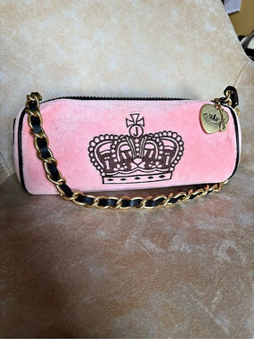 GRAIL 2004 Juicy Couture Velour Barrel Shoulder Bag Pink & Black - Y2K, Vintage